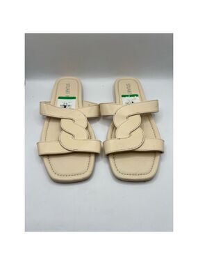 Stuart Weitzman Ibiza Sandals Size 8.5 Cream